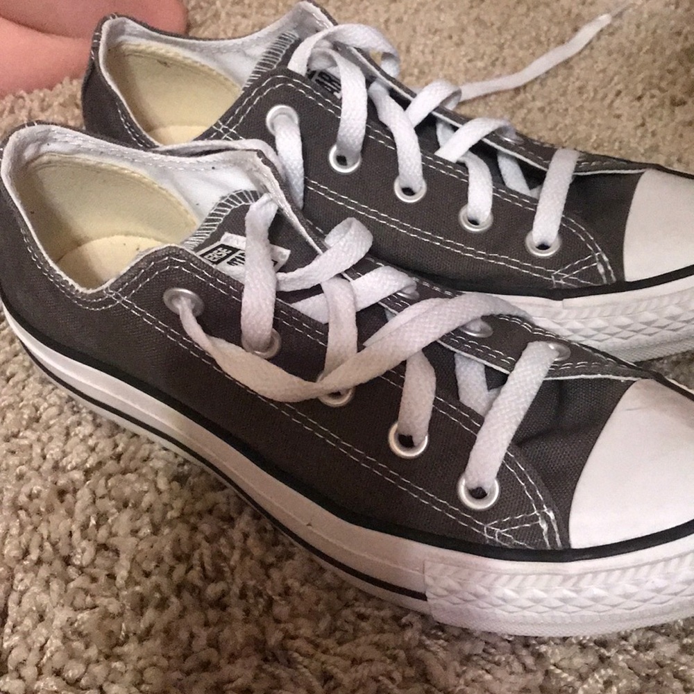 Converse - Picture 2 of 3